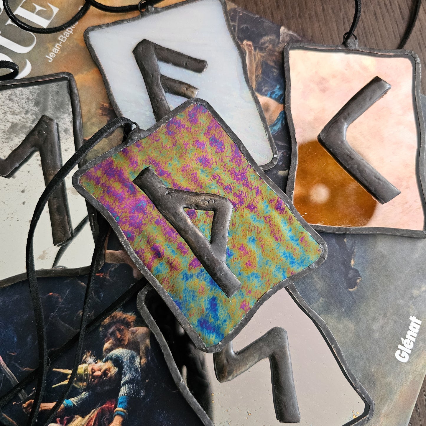 Rune Thurisaz, L'Épine - Vitrail Tiffany